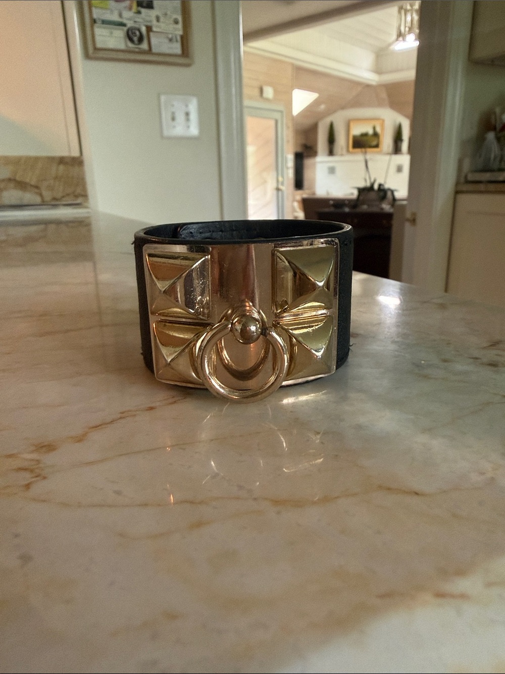 Gold-Plate Ring Stud Black Leather Cuff Bracelet